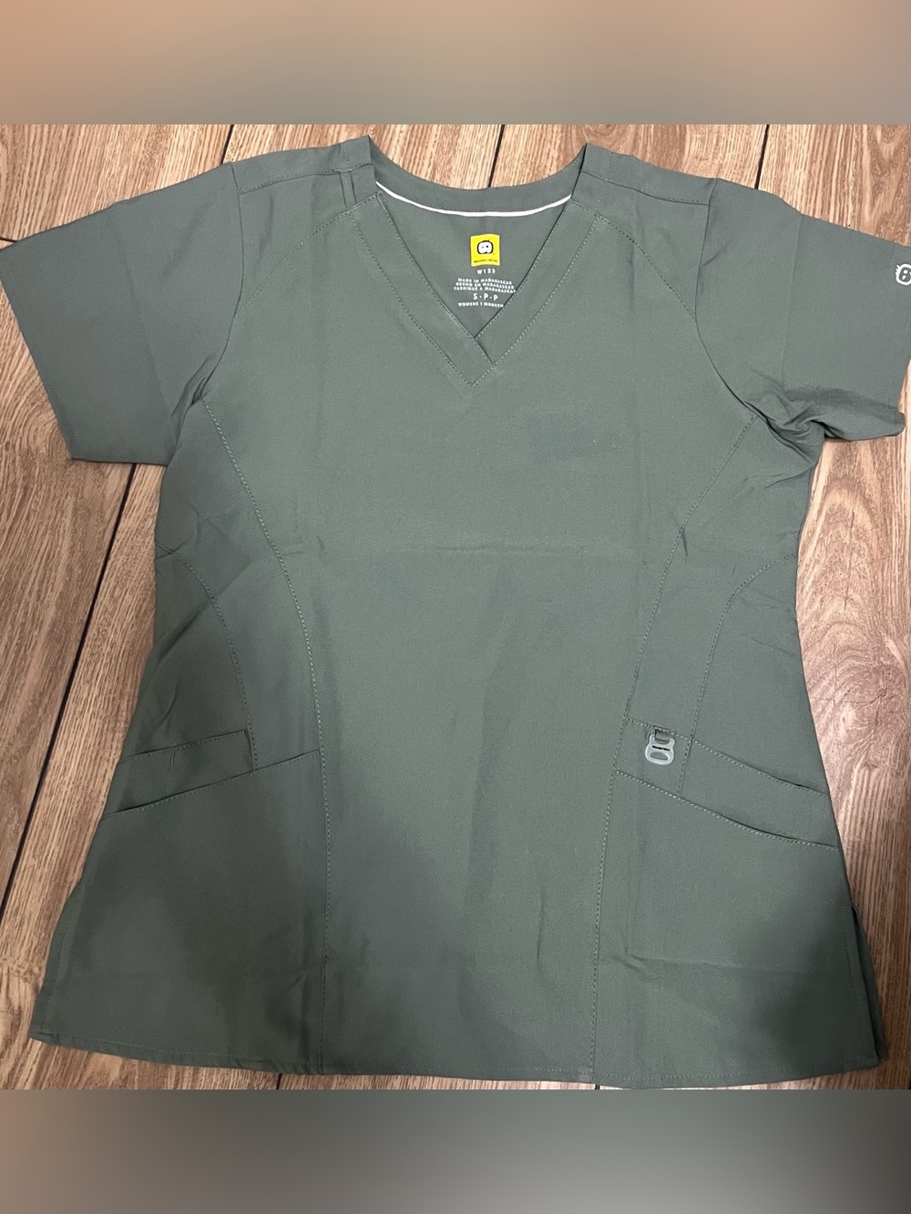 WonderWink Olive Green V-Neck Short Sleeve Scrub Top
